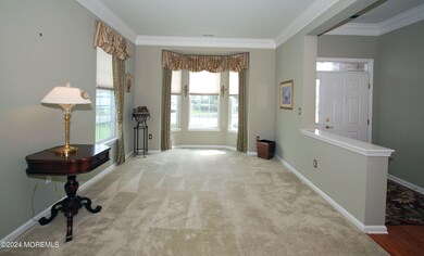 LivingRm-Foyer3