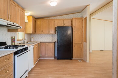 4064 E. Flower-9314