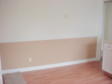 6. Eating Space