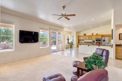 Family Rm/Kitchen