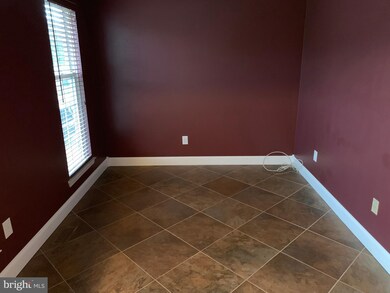 1649 Pennfield Dr, West Deptford, NJ 08086 - photo 4