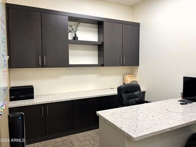 Office 2 - a