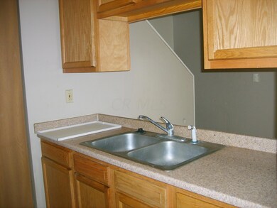109 Forest Lane 004