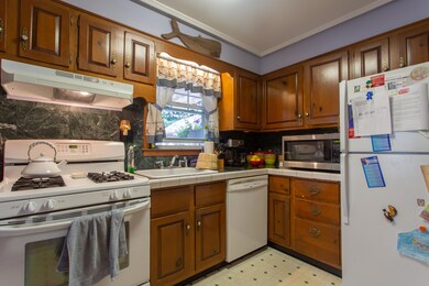 18 Amherst St, Biddeford, ME 04005 - photo 6