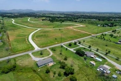 L15, B1 Pradera Village Part 1, Cache, OK 73527 - photo 3