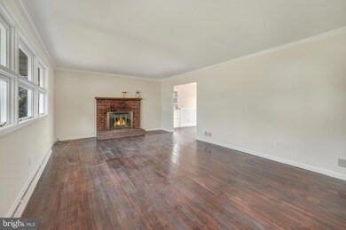 516 Dinah Rd, Landing, NJ 07850 - photo 4