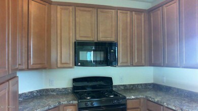 SV 265 Large Kitchen 3