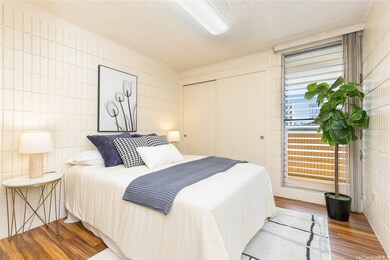 Sunset Lakeview unit A202, Honolulu, HI 96818 - photo 4