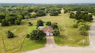 19007 White Bluff Dr, Whitney, TX 76692 - photo 2