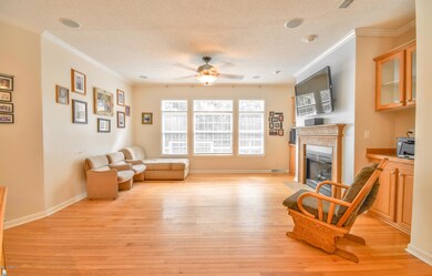 Living ROom 5 Stroup