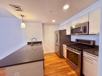 106-20 70th Ave unit 6 C, Forest Hills, NY 11375 - photo 4
