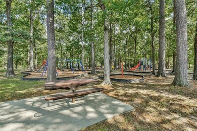 11895 White Oak Pass, Conroe, TX 77385 - photo 4