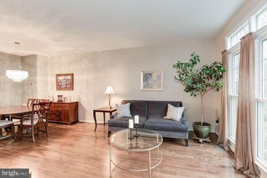 1202 Weatherstone Ct, Reston, VA 20194 - photo 3