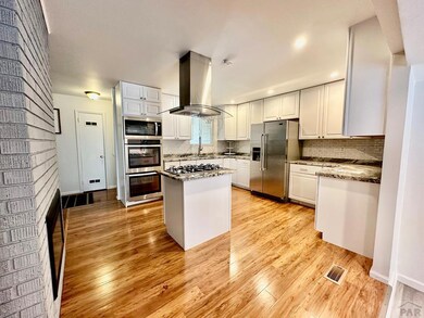 1701 Jerry Murphy Rd, Pueblo, CO 81001 - photo 7