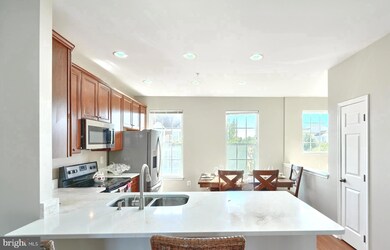 8302 Stansbury Lake Dr, Baltimore, MD 21222 - photo 6