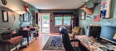 740 Betty Ln, Hurst, TX 76053 - photo 4