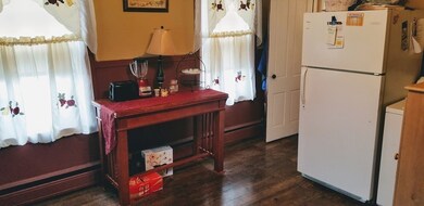 47 Dutcher St, Hopedale, MA 01747 - photo 5