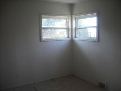 1071 Billie Dr, Columbus, OH 43227 - photo 4