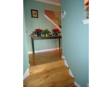 16 Lamplighter Ln unit 16, South Easton, MA 02375 - photo 2