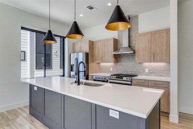 5609 Live Oak St unit 101, Dallas, TX 75206 - photo 4