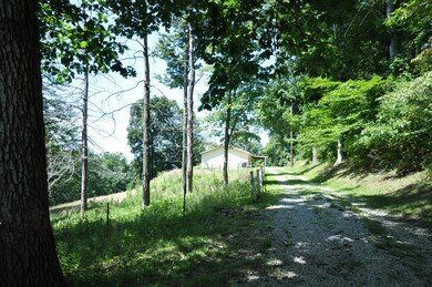 35000 Geiger Rd, Logan, OH 43138 - photo 6