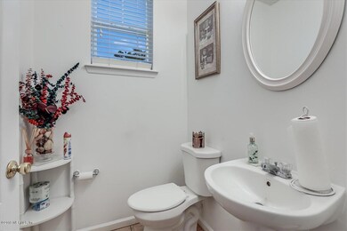 2310 Red Moon Dr, Jacksonville, FL 32216 - photo 6