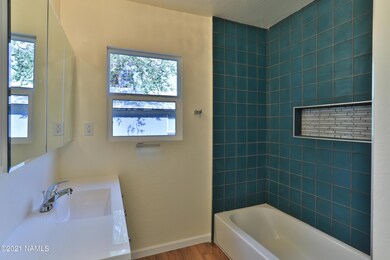 650 W Gilmore St, Winslow, AZ 86047 - photo 7