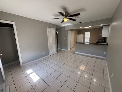 2267 N Veterans Blvd unit 23, Eagle Pass, TX 78852 - photo 3