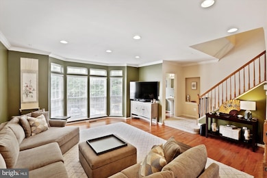 9327 Hundith Hill Ct, Lorton, VA 22079 - photo 5