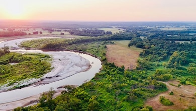 N 3700 Rd, Okemah, OK 74859 - photo 2