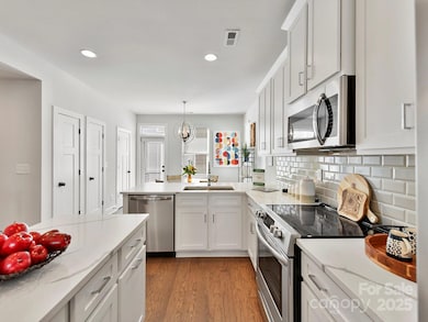 345 E Cama St unit 46, Charlotte, NC 28217 - photo 5