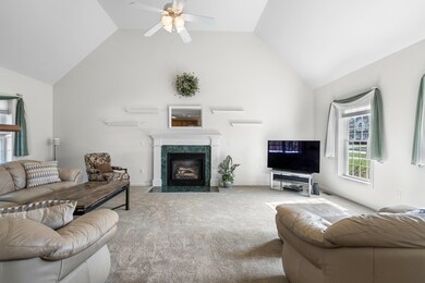 37 Stirling Ave, Hooksett, NH 03106 - photo 5