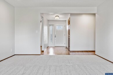 1035 Parklawn Ct NE, Keizer, OR 97303 - photo 6