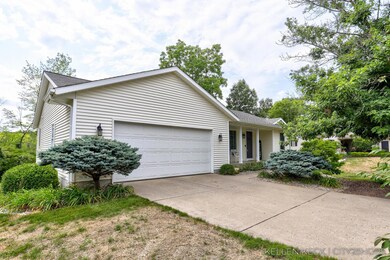 2-web-or-mls-226 Apollo Pl Wayland-2