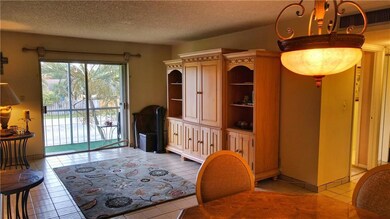 8503 Old Country Manor unit 322, Davie, FL 33328 - photo 7