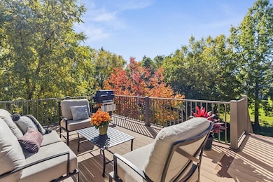 9624 Jonathan Ln, Eden Prairie, MN 55347 - photo 7