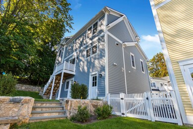 75 Strickland Rd unit E, Cos Cob, CT 06807 - photo 3