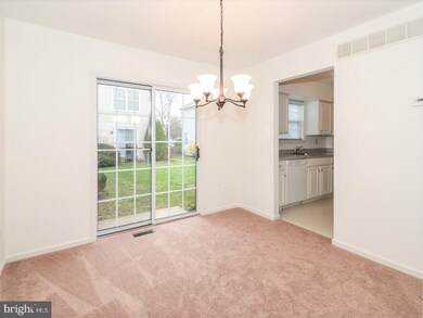 110 Richmond Ct, Harleysville, PA 19438 - photo 6