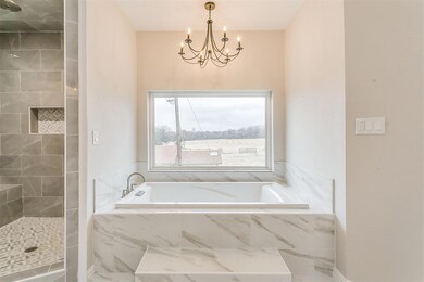 501 Quail Run Rd, Weatherford, TX 76088 - photo 7