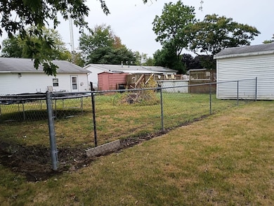 367 Ayers St, Waverly, IL 62692 - photo 7