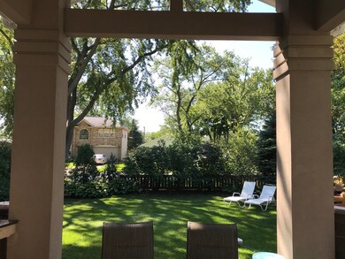 427 E East Ct, Elmhurst, IL 60126 - photo 3