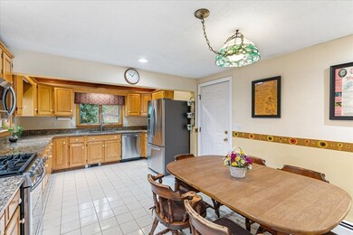 127 Anderson Dr, Methuen, MA 01844 - photo 6