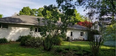 3633 Meadow Dr, Erie, PA 16506 - photo 4