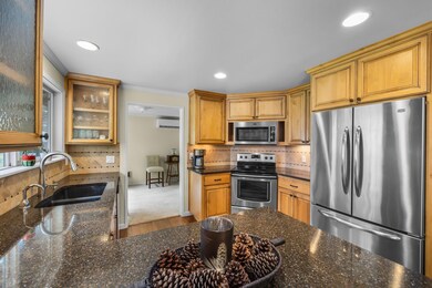 61547 Friar Tuck Ln, Bend, OR 97702 - photo 4