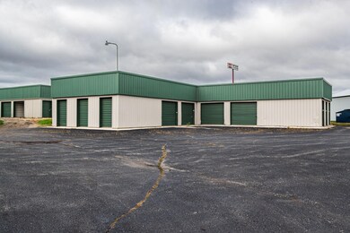 680 Commerce St, West Salem, WI 54669 - photo 3