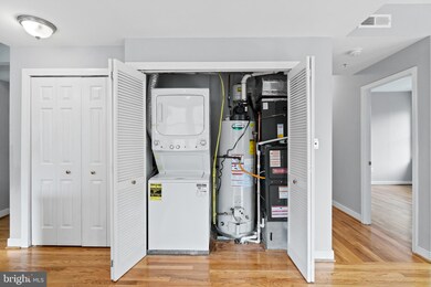 1827 Florida Ave NW unit 301, Washington, DC 20009 - photo 6