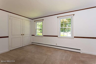 6 Boyd Ln Greenwich CT 06878-small-014-0