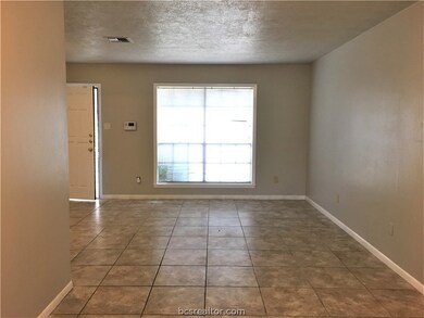 1213 S Ridgefield Cir, College Station, TX 77840 - photo 6