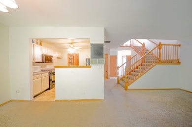 1216 Hillsborough Ct unit 500104, Crystal Lake, IL 60014 - photo 3