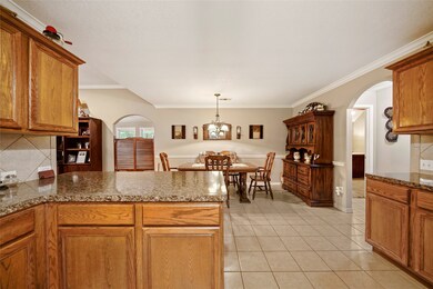 10947 N Woods, Cleveland, TX 77328 - photo 5